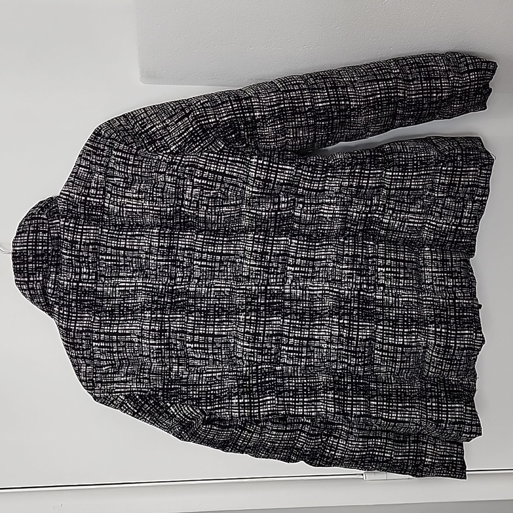 Calvin Klein Down Jacket Size M. - Picture 12 of 13